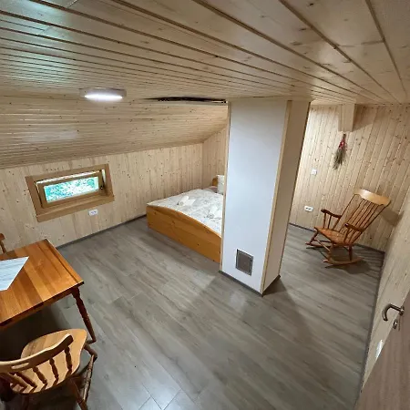 Mountain Hut Dom Pod Storzicem Tržič