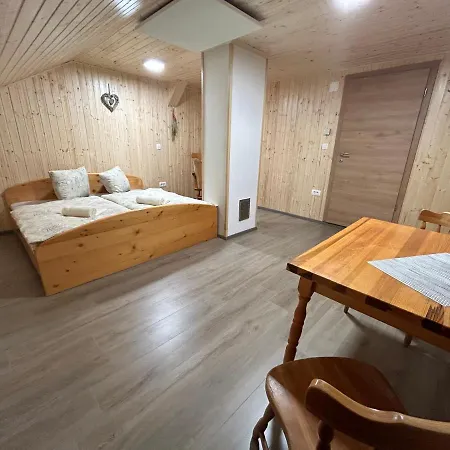 Mountain Hut Dom Pod Storzicem * Tržič