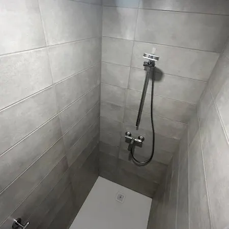 Mountain Hut Dom Pod Storzicem