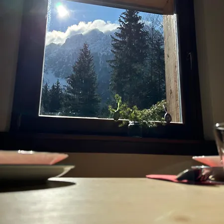 Mountain Hut Dom Pod Storzicem * Tržič