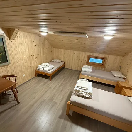 Mountain Hut Dom Pod Storzicem Trzic