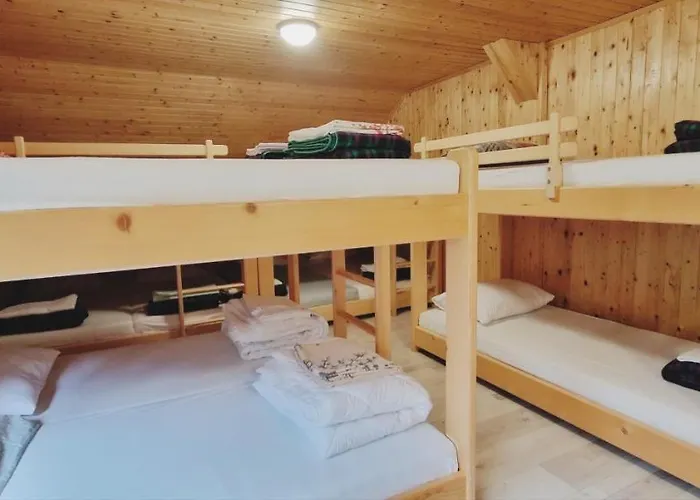 Lodge Mountain Hut Dom Pod Storzicem