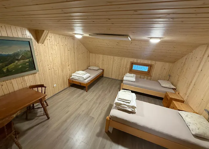 Mountain Hut Dom Pod Storzicem Trzic