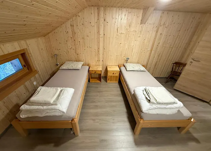 Mountain Hut Dom Pod Storzicem * Trzic